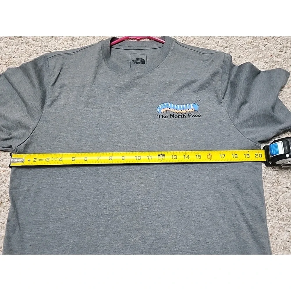 The North Face Support Your Local Campground Trail Hiking Gray‎ Men's Size M